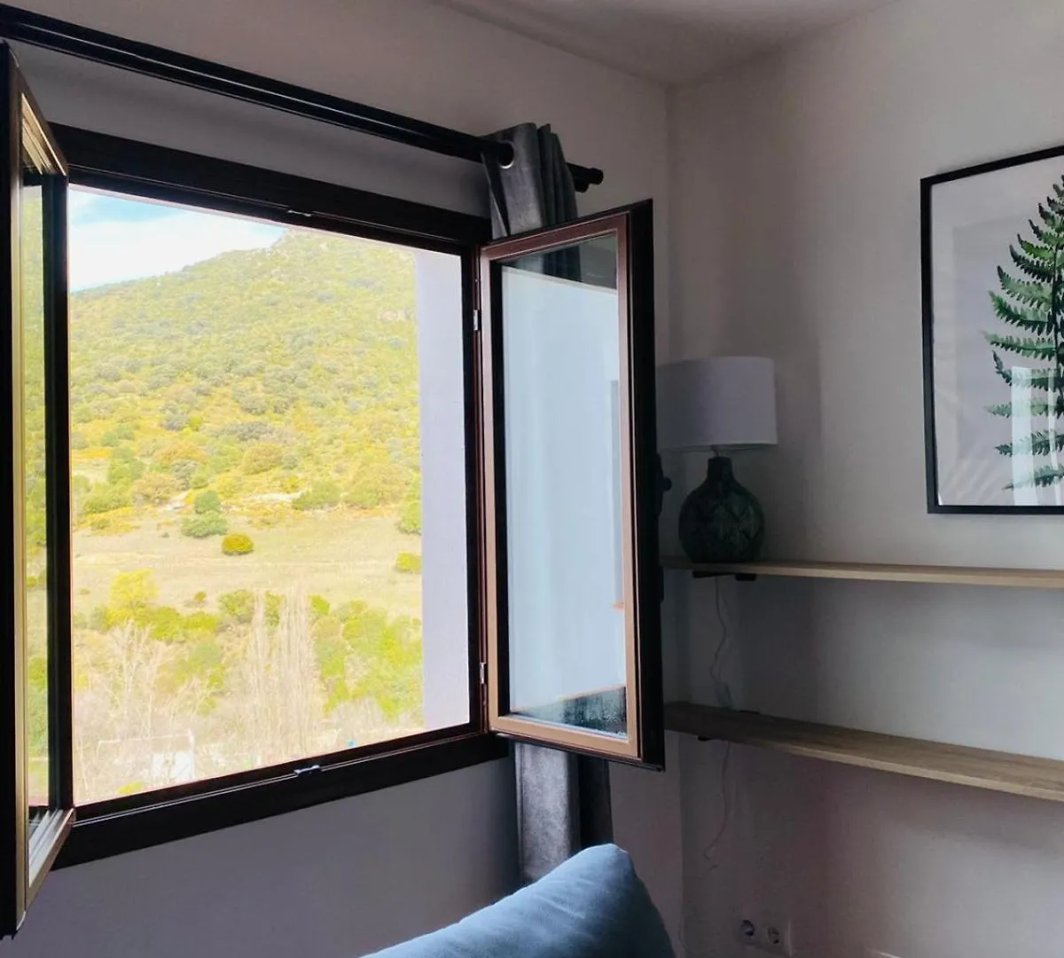 La Cruz De La Atalaya Apartment Benamahoma Spain